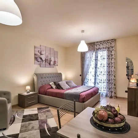 La Residenza Di Carolina Apartment